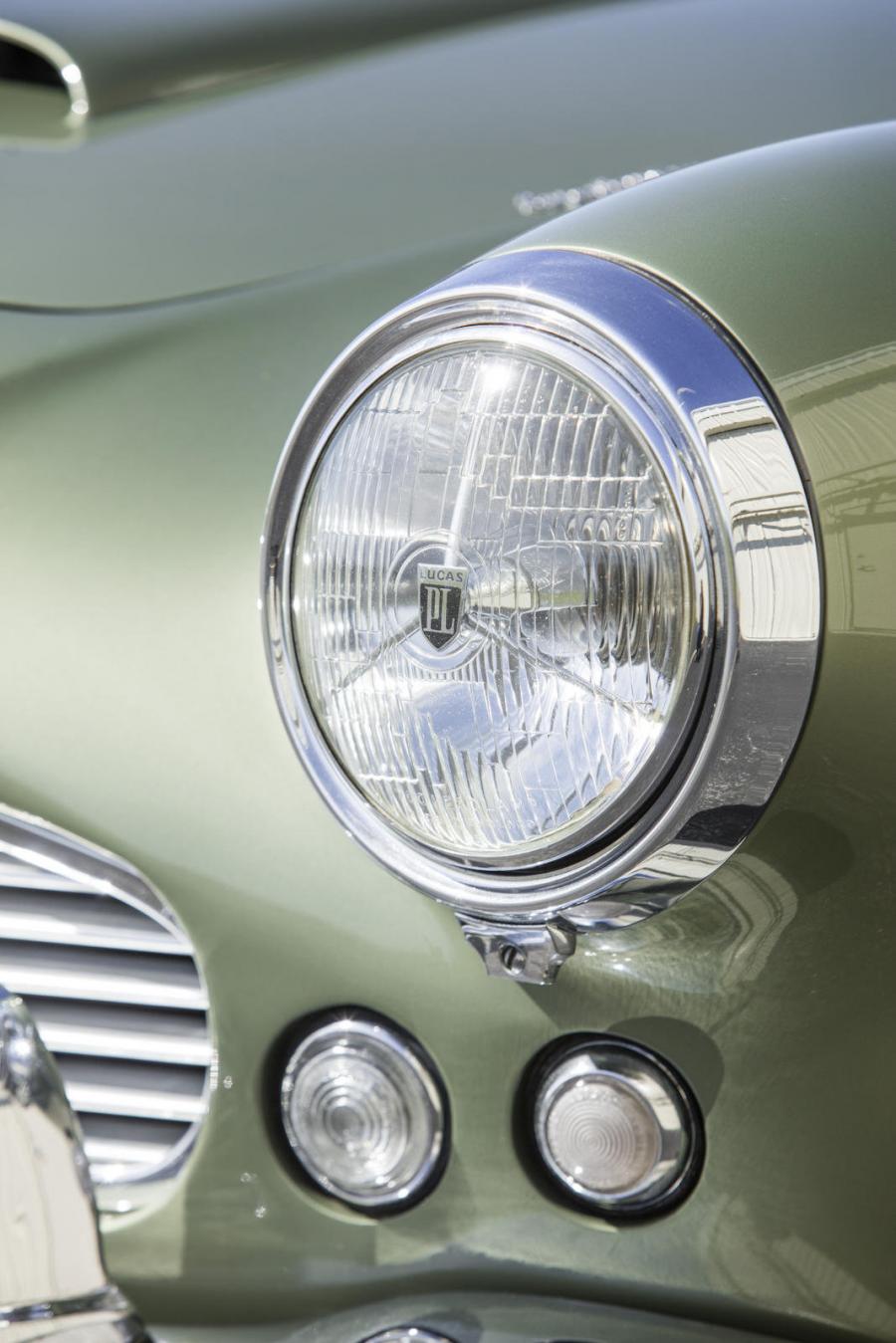 Детали экстерьера Aston Martin DB4 GT (Series IV) 1962 года  (WW) (фото 32 из 54)